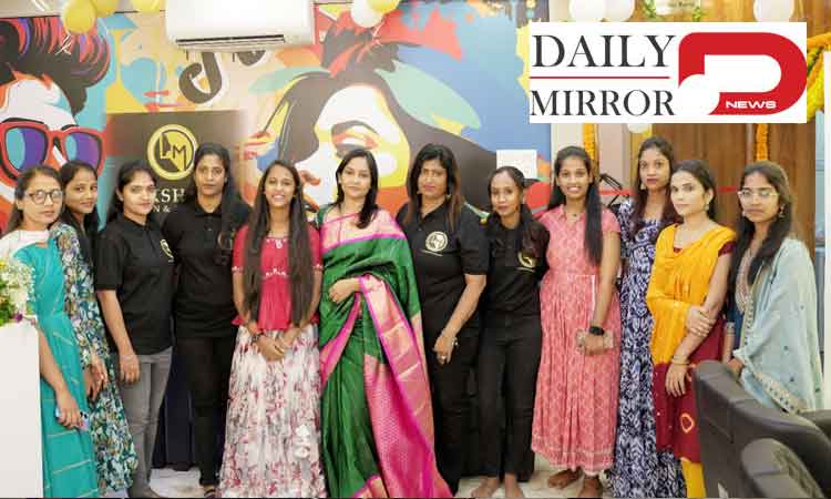 కొత్తపేటలో లక్ష్మీస్ సలోన్ & అకాడమీ తొలి స్టోర్ ప్రారంభం
